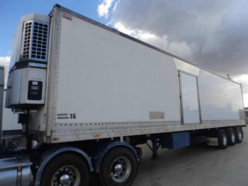 1996 Lucar Refrigerated Van Semi Trailer