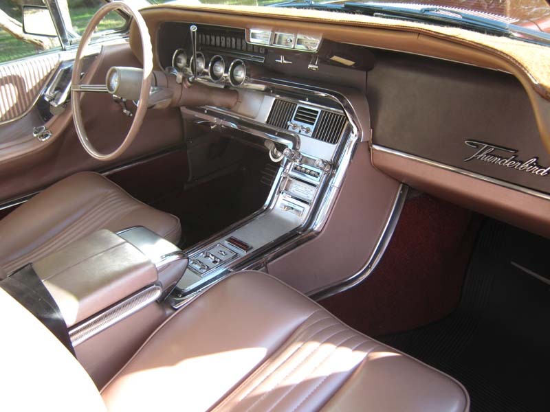 1964 FORD THUNDERBIRD