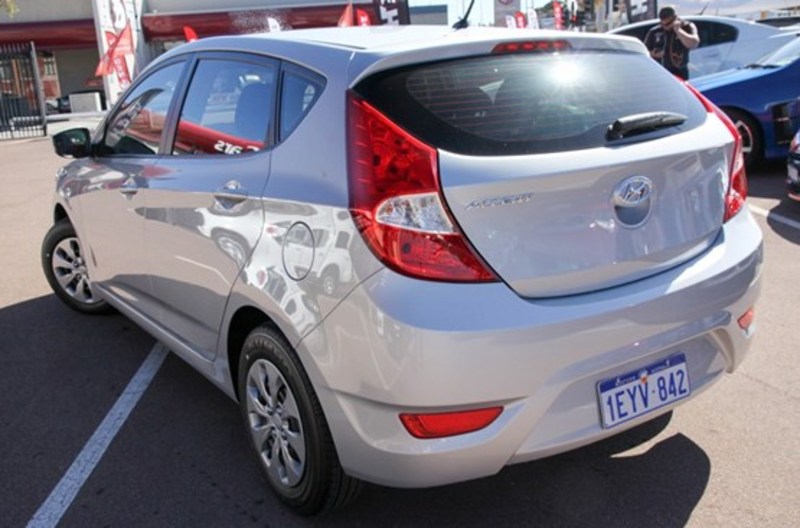 2015 HYUNDAI ACCENT ACTIVE RB3