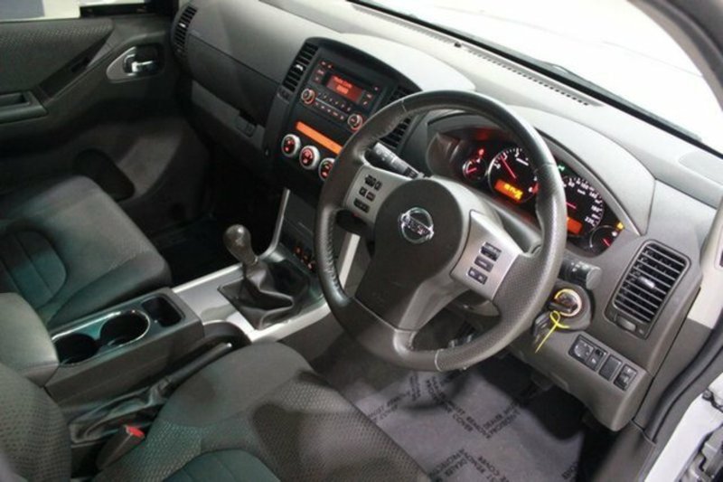 2012 NISSAN PATHFINDER ST (4x4) R51 Series 4