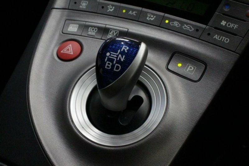 2012 TOYOTA PRIUS HYBRID ZVW30R MY12