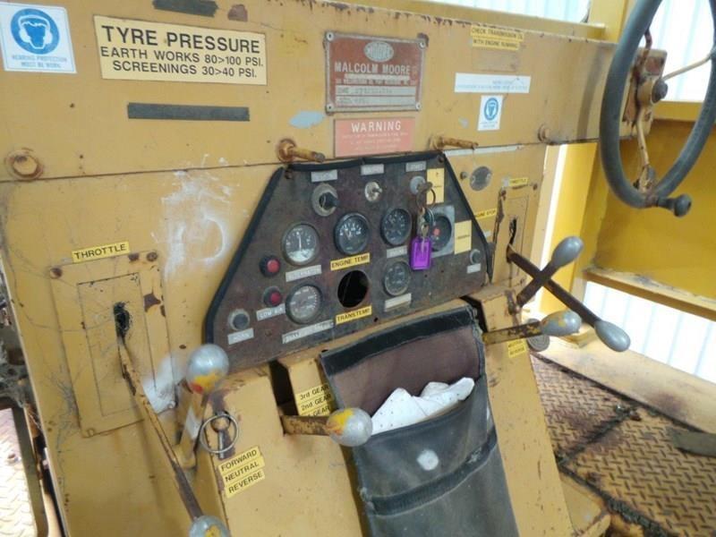 1979 MOORE SP1511 ROLLER