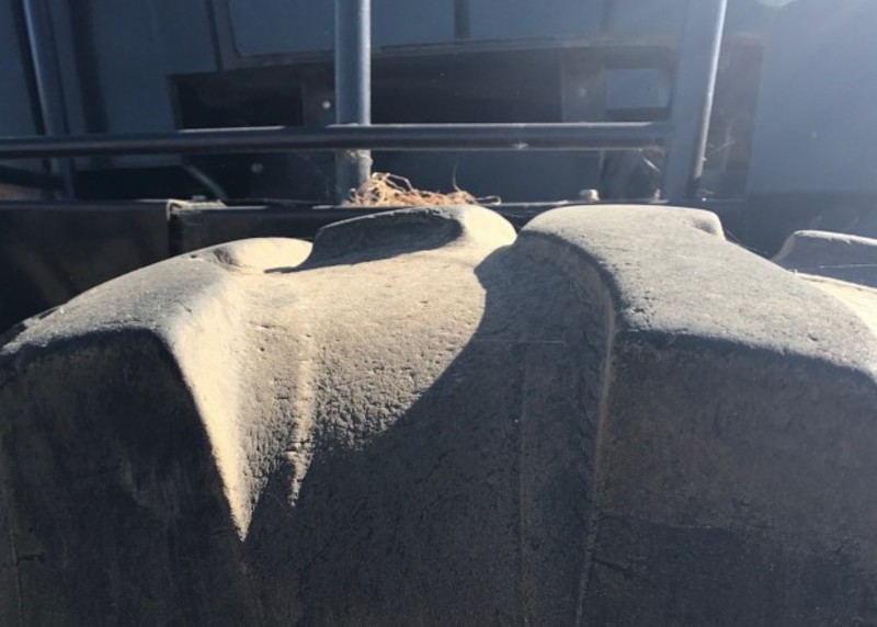 2009 NEW HOLLAND H8080 Windrowers