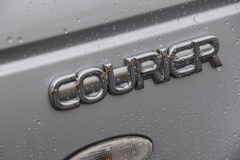 2005 FORD COURIER XLT PH (Upgrade)