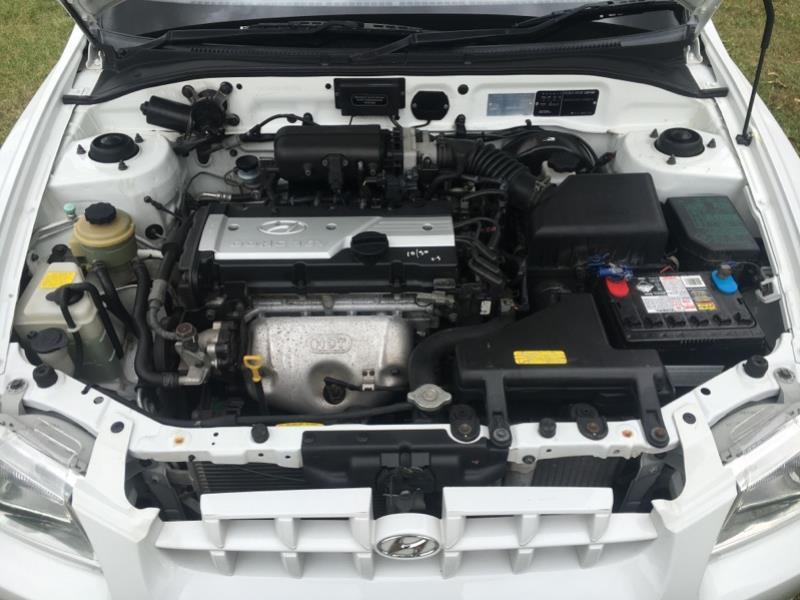 2000 HYUNDAI ACCENT GLS LC