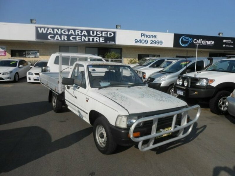 1992 TOYOTA HILUX RN85R