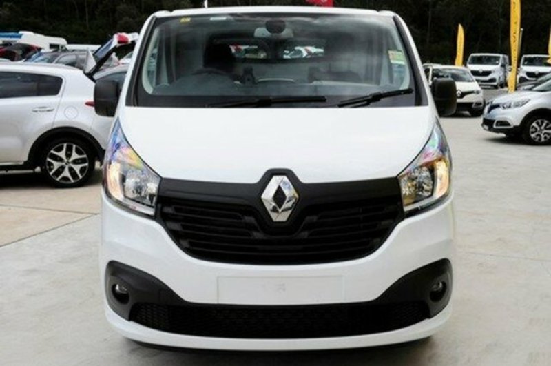 2016 RENAULT TRAFIC 103KW Low Roof SWB X82