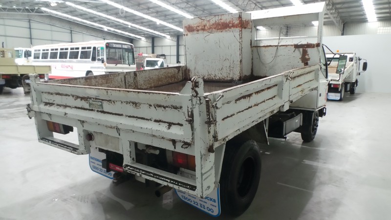 2002 MITSUBISHI CANTER Canter Truck