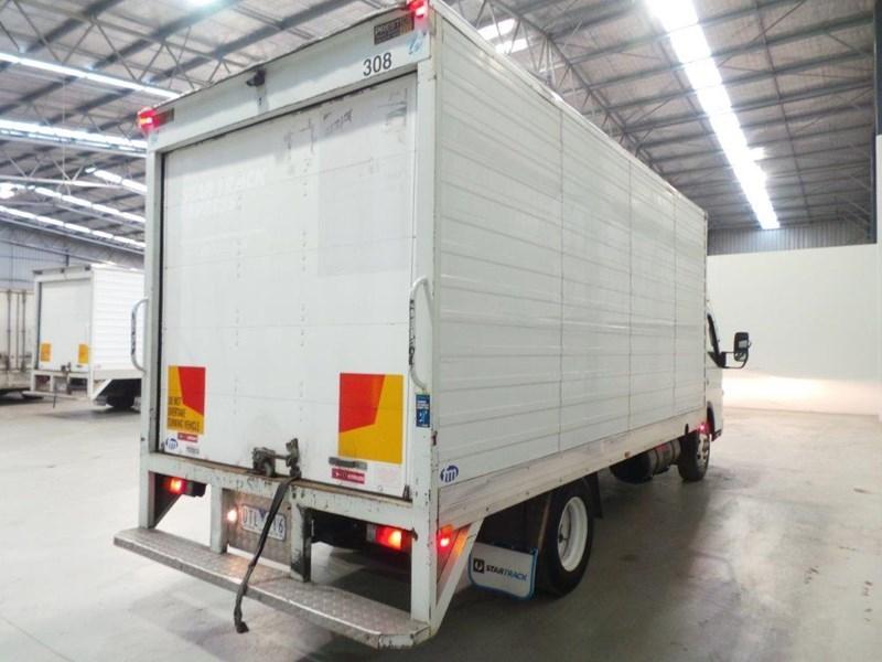 2005 MITSUBISHI FE84 CANTER