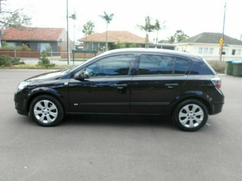 2010 HOLDEN ASTRA CD AH MY09