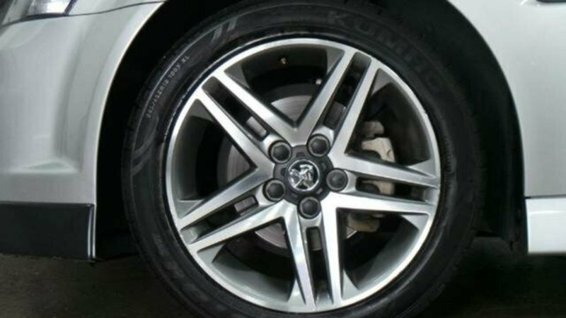 2011 HOLDEN COMMODORE SV6 VE II MY12