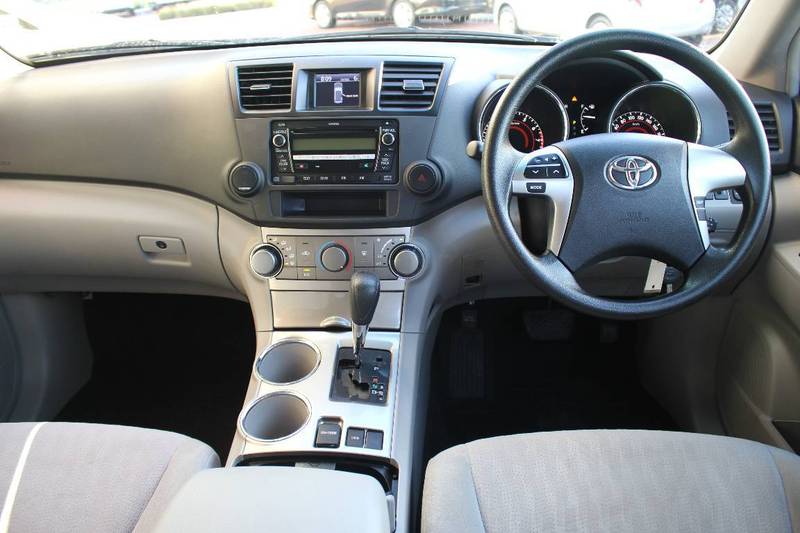 2011 TOYOTA KLUGER KX-R (FWD) 5 SEAT GSU40R MY11 UPGRADE