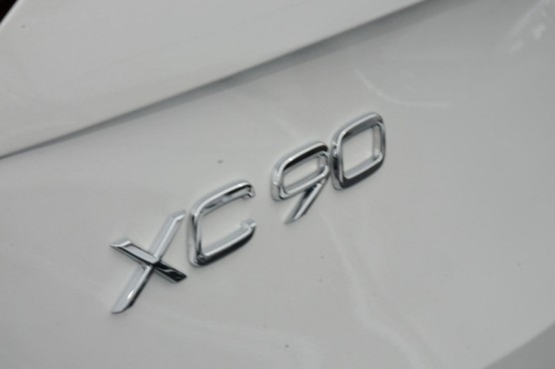 2015 VOLVO XC90 D5 MOMENTUM L Series