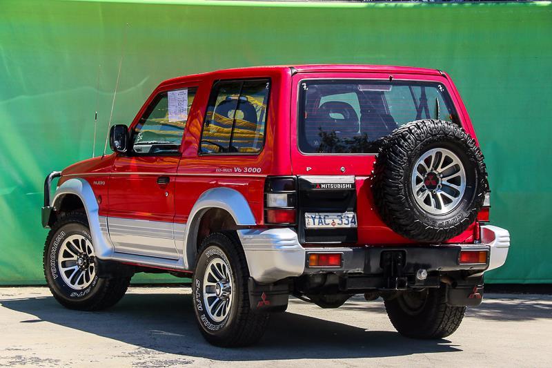 1991 MITSUBISHI PAJERO GLS NH