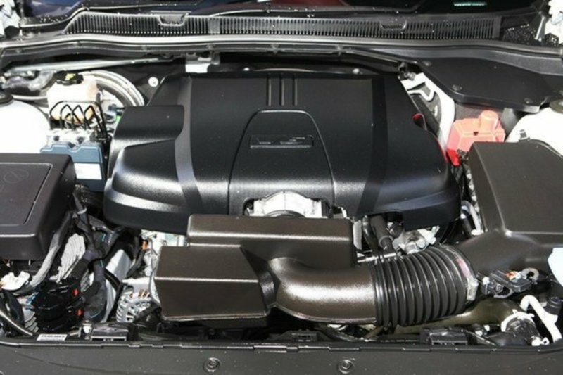 2015 HOLDEN UTE SV6 STORM VF MY15