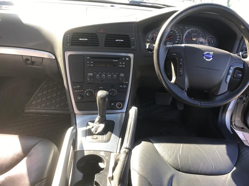 2007 VOLVO XC70 SE
