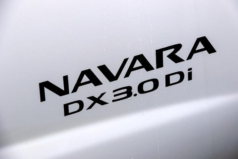 2006 NISSAN NAVARA DX D22