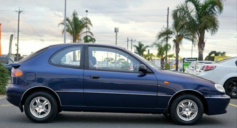 2002 DAEWOO LANOS SPORT