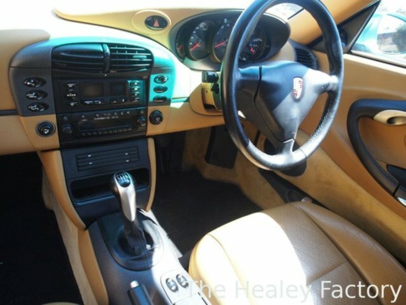 1998 PORSCHE 911 Carrera 996