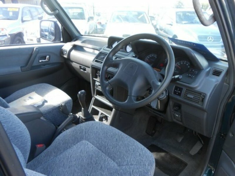 1998 MITSUBISHI PAJERO GLS SWB (4x4) NL