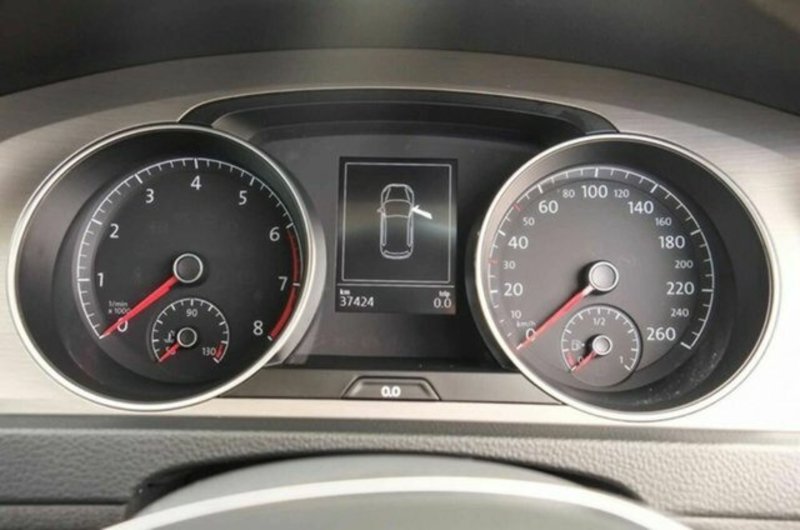 2014 VOLKSWAGEN GOLF 90 TSI COMFORTLINE AU MY14