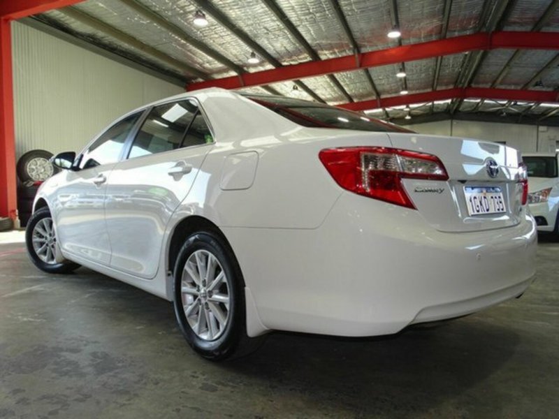 2014 TOYOTA CAMRY HYBRID H AVV50R