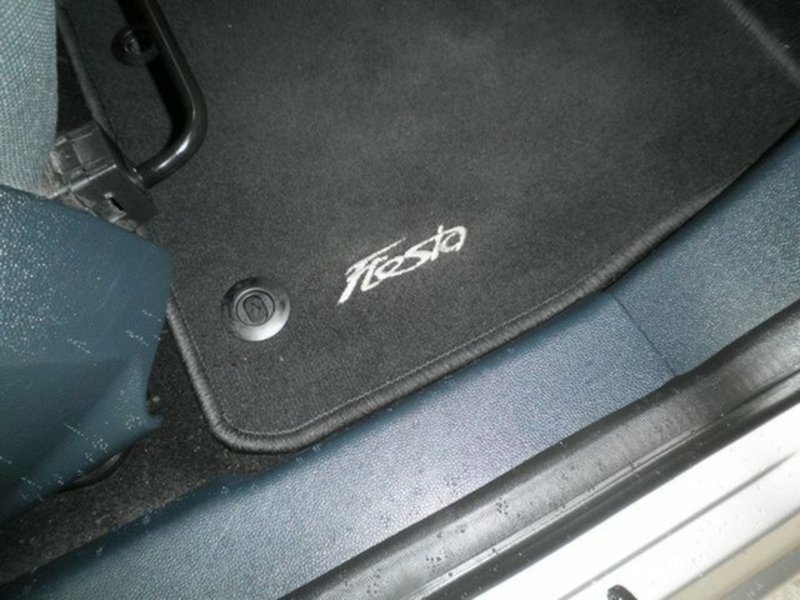 2009 FORD FIESTA CL WS