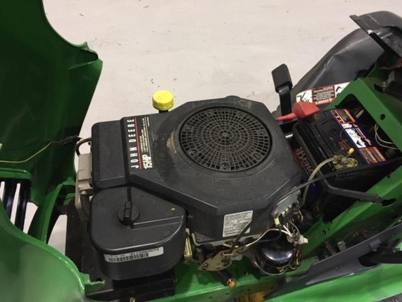 JOHN DEERE LT155 RIDE ON