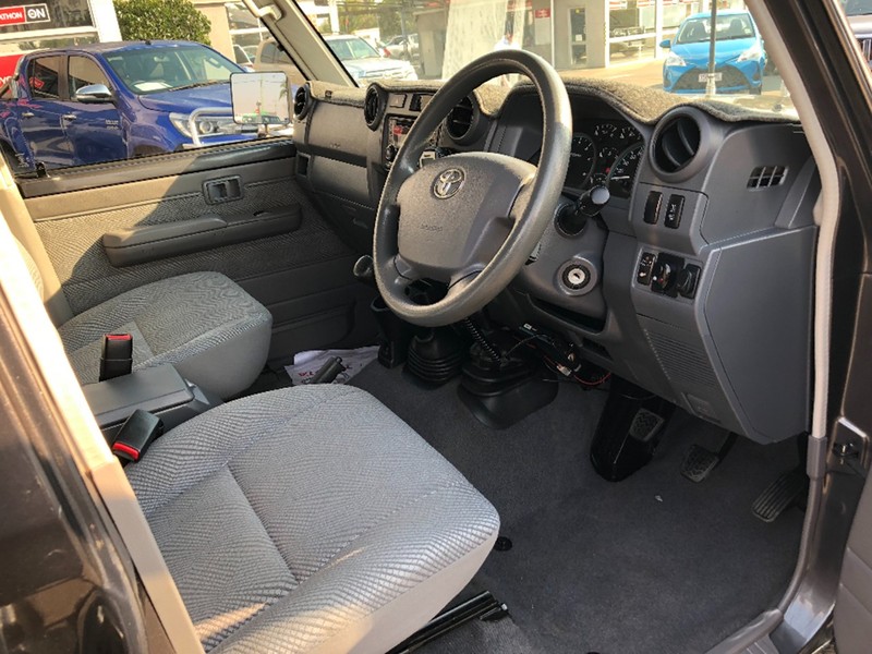 2014 TOYOTA LANDCRUISER GXL VDJ79R
