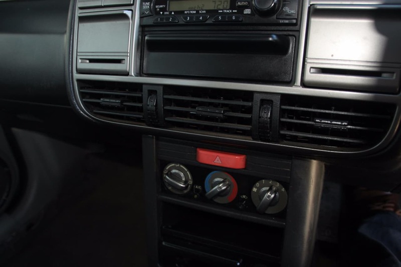 2002 NISSAN X-TRAIL ST T30