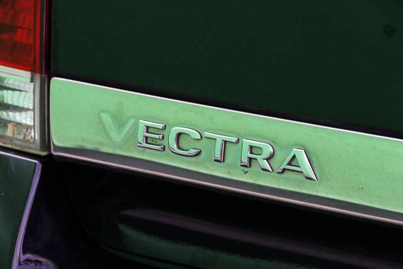 2005 HOLDEN VECTRA CD ZC MY05 UPGRADE