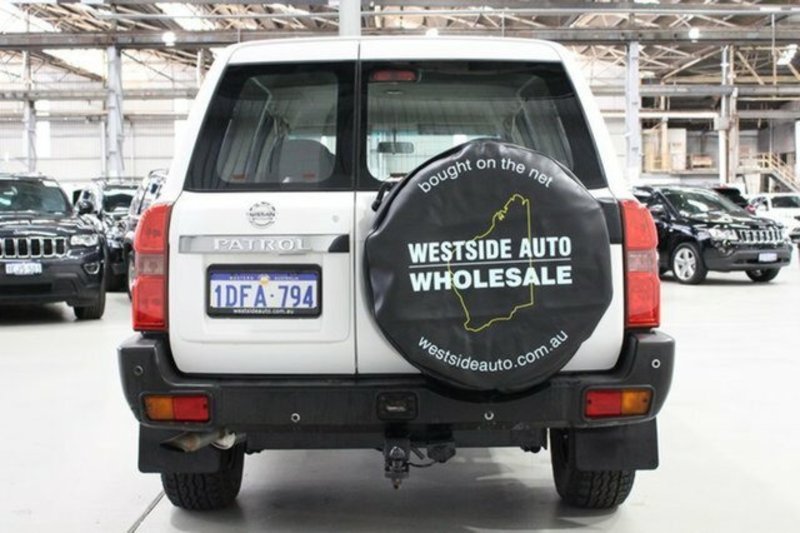 2006 NISSAN PATROL DX (4x4) GU IV