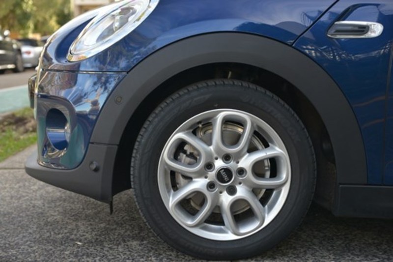 2015 MINI HATCH COOPER F55