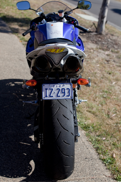 2010 YAMAHA YZF R1