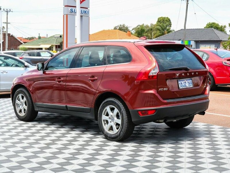 2010 VOLVO XC60 (No Series)
