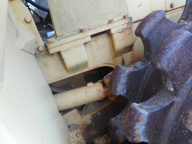 1976 CATERPILLAR 815 A Cat 3406 Compactor 815 RollerCompacting