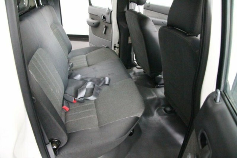 2006 FORD COURIER GL (4x4) PH