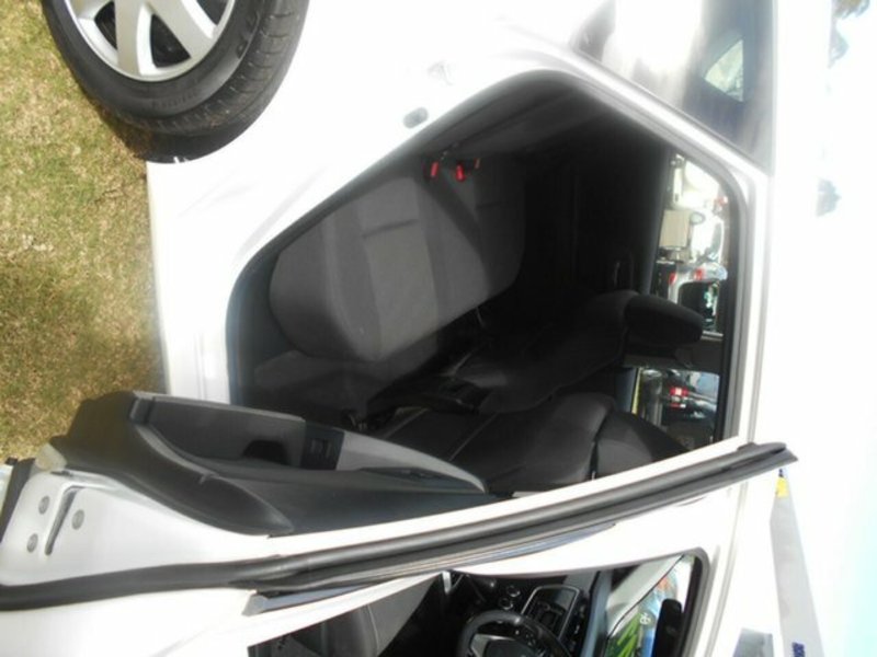 2013 TOYOTA COROLLA ASCENT ZRE182R
