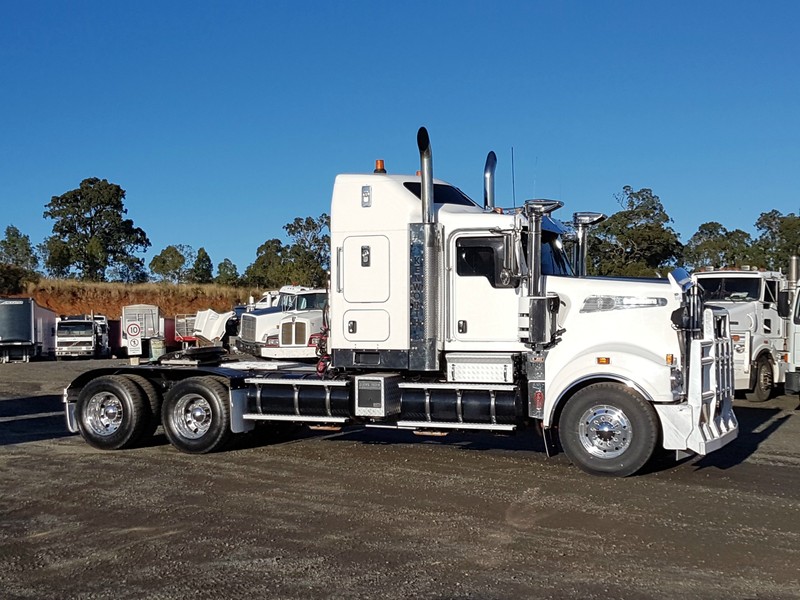 2012 KENWORTH T909 T909 Truck