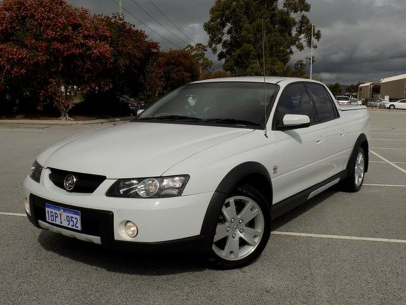2004 HOLDEN CREWMAN CROSS 8 VYII