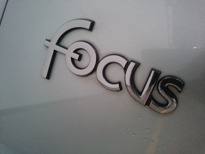 2004 FORD FOCUS CL LR