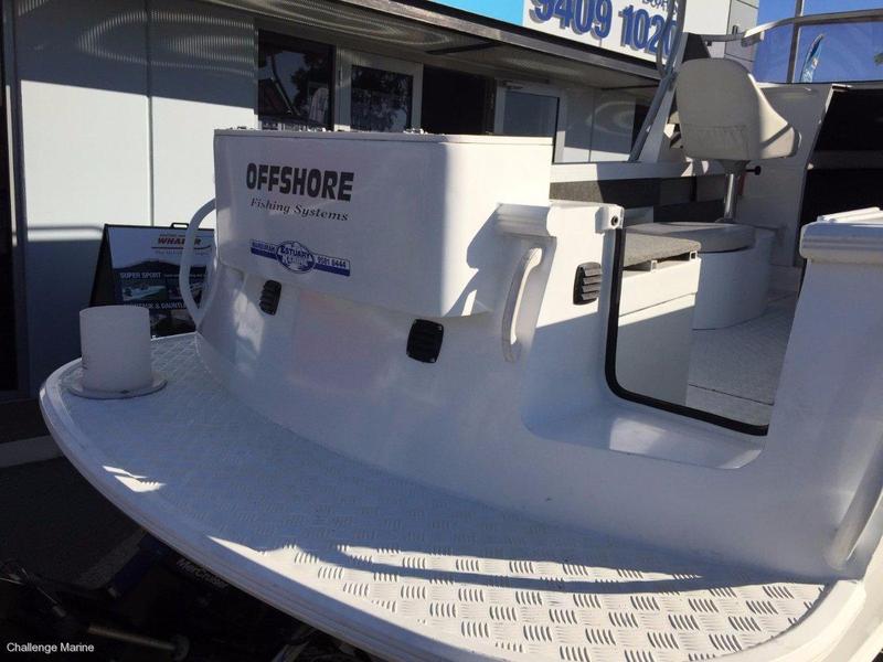 Quintrex 670 Offshore Hard Top