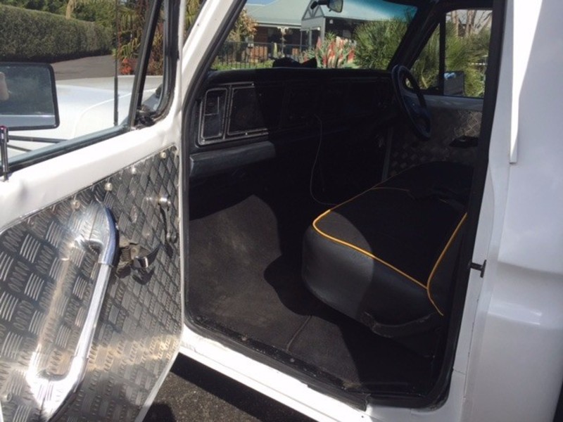 1979 FORD F350 F350 BEAVERTAIL F350 Truck