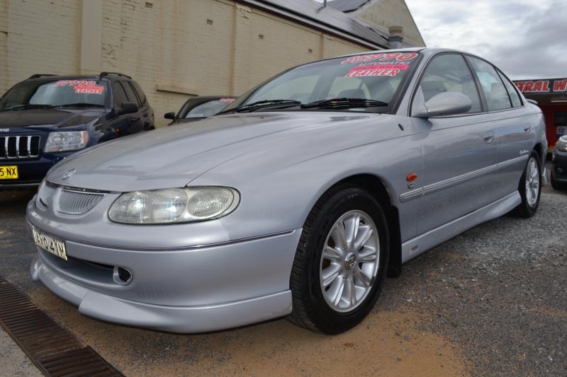 1998 HOLDEN CALAIS VT