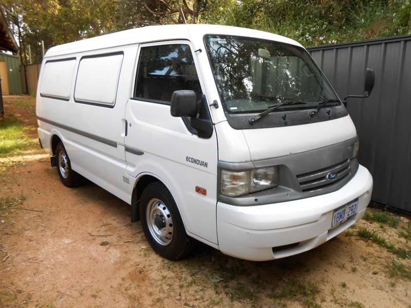 2003 FORD ECONOVAN MWB JH
