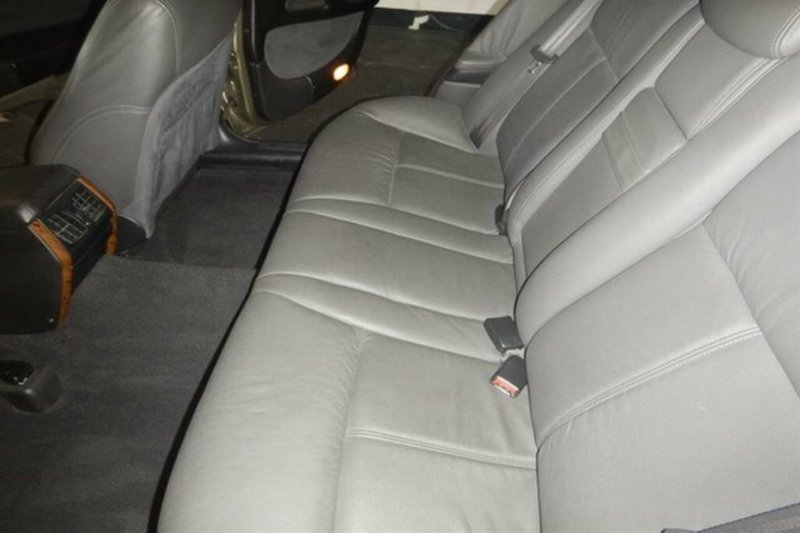 2004 HOLDEN STATESMAN V8 WK