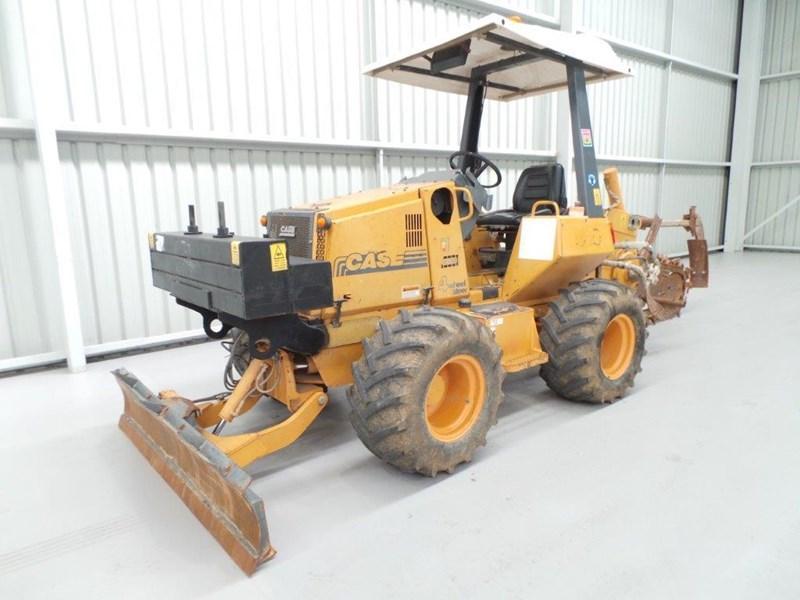 1995 CASE 560 TRENCHER
