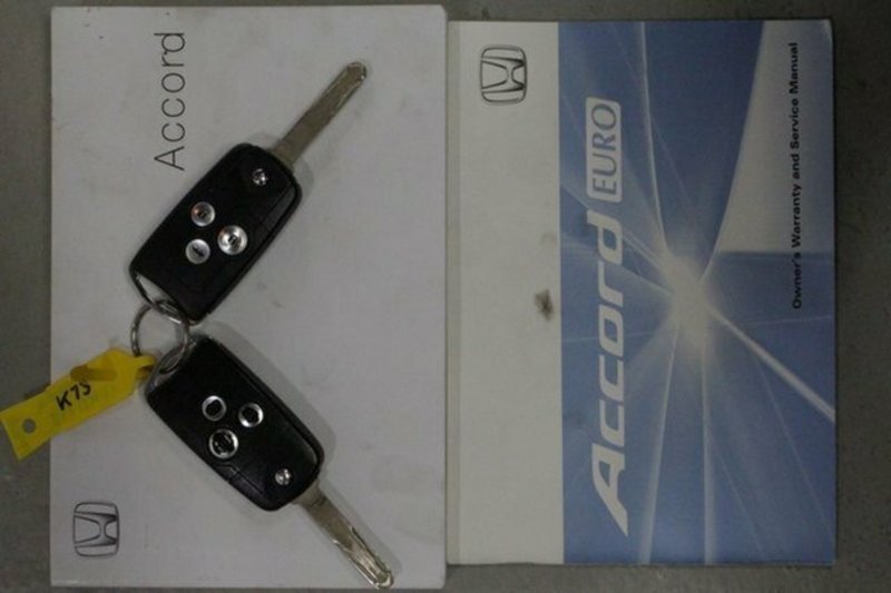 2011 HONDA ACCORD EURO LUXURY NAVI 10 MY11