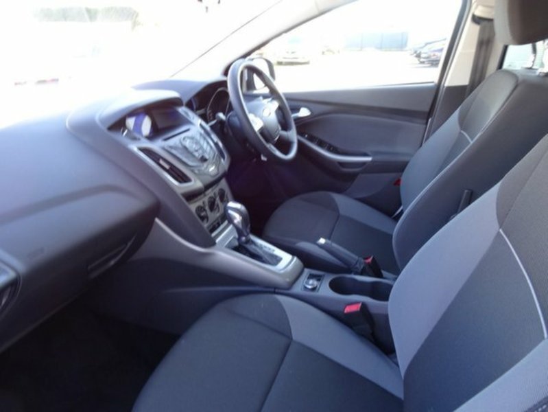 2011 FORD FOCUS TREND LW