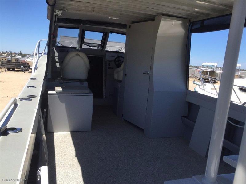 Genesis 9.5M Enclosed Hardtop inc Trailer